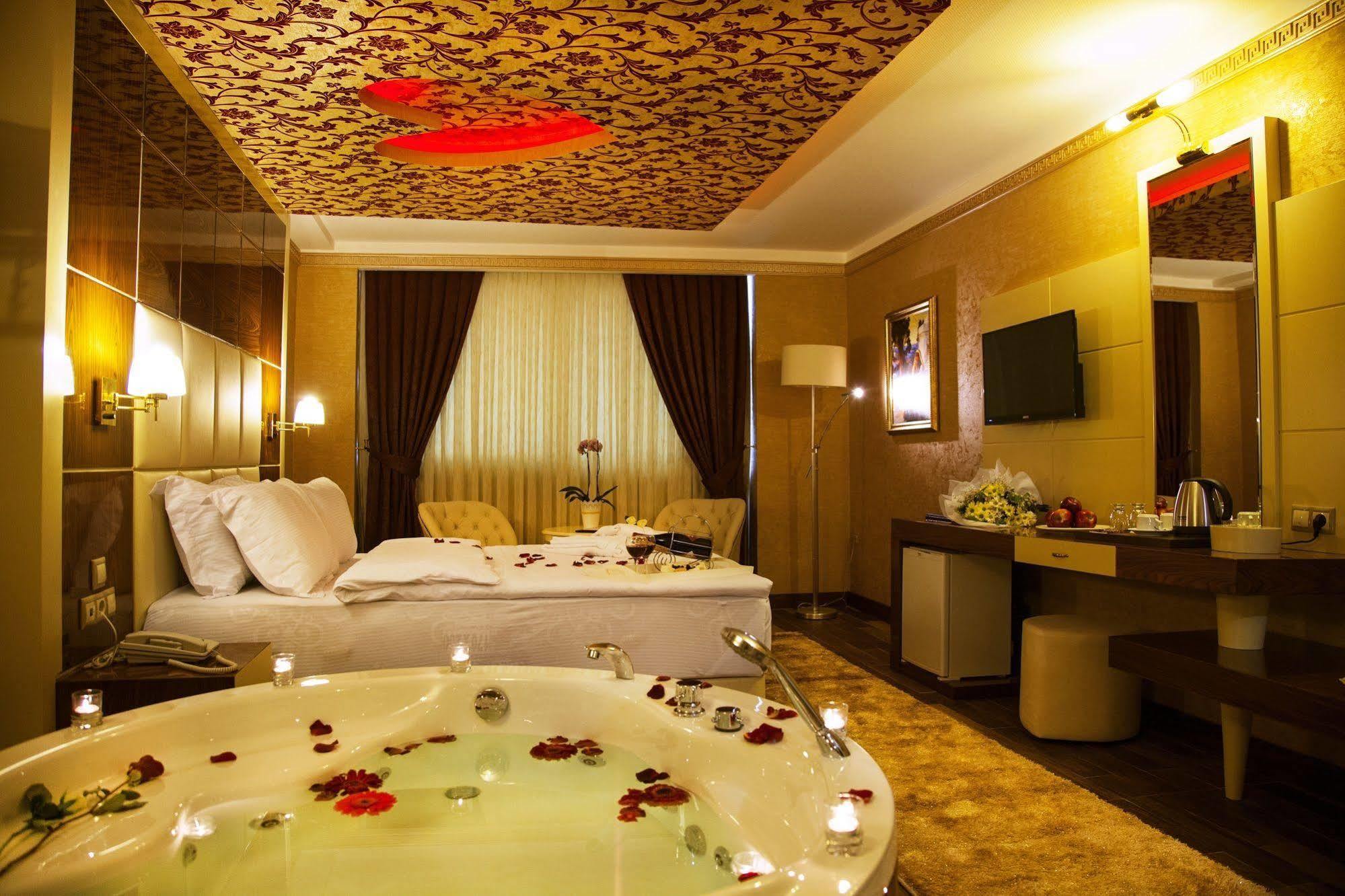 Cukurova Erten Hotel Adana Exterior foto